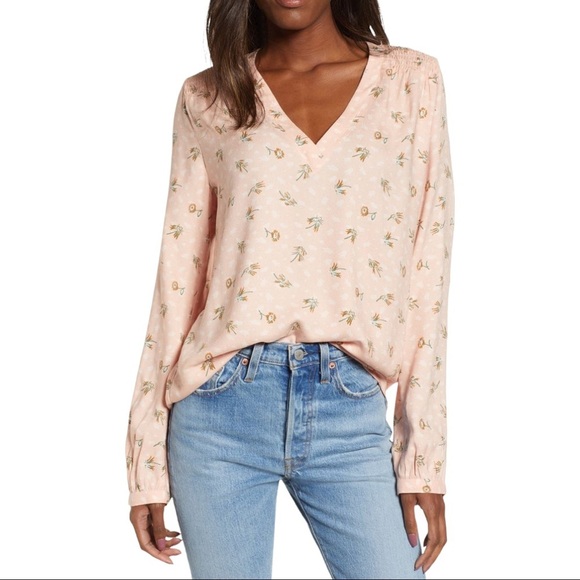 hinge Tops - Hinge Smocked Blush Pink Floral Long Sleeve Hi Low Blouse Size Extra Small